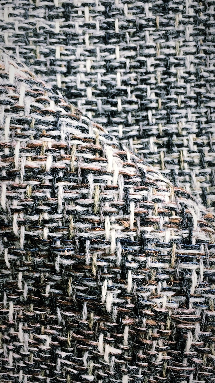 Handwoven sample fabric in Shetland wool
