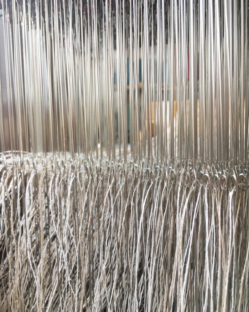 Linen threaded heddles