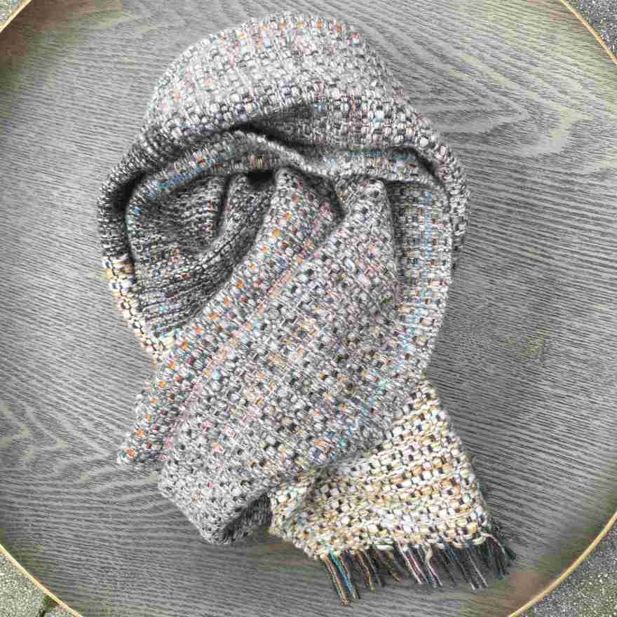 English tabby weave scarf