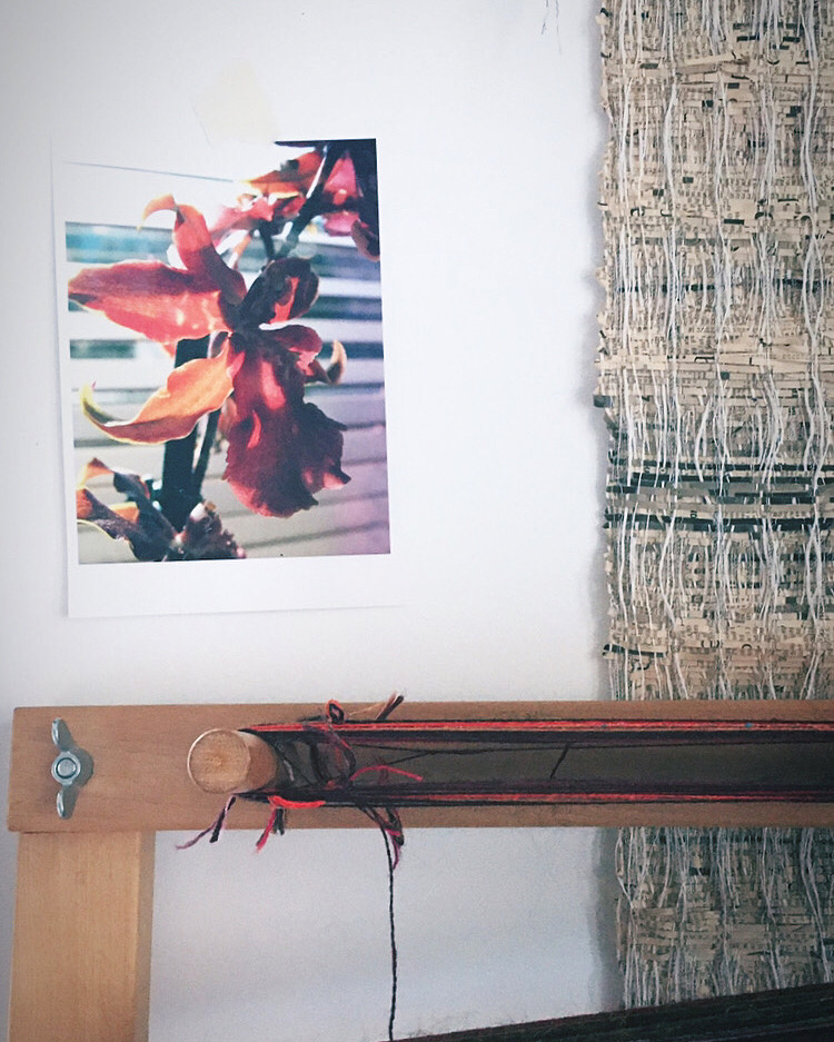 Warping frame and warp