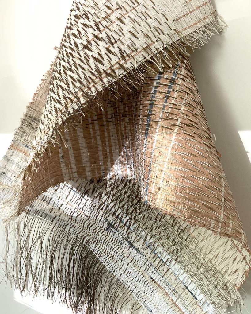 Waste paper weaving light and shade