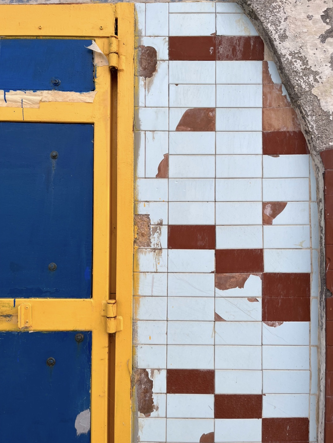 Beach cave door at Spiaggia del Passetto, Ancona